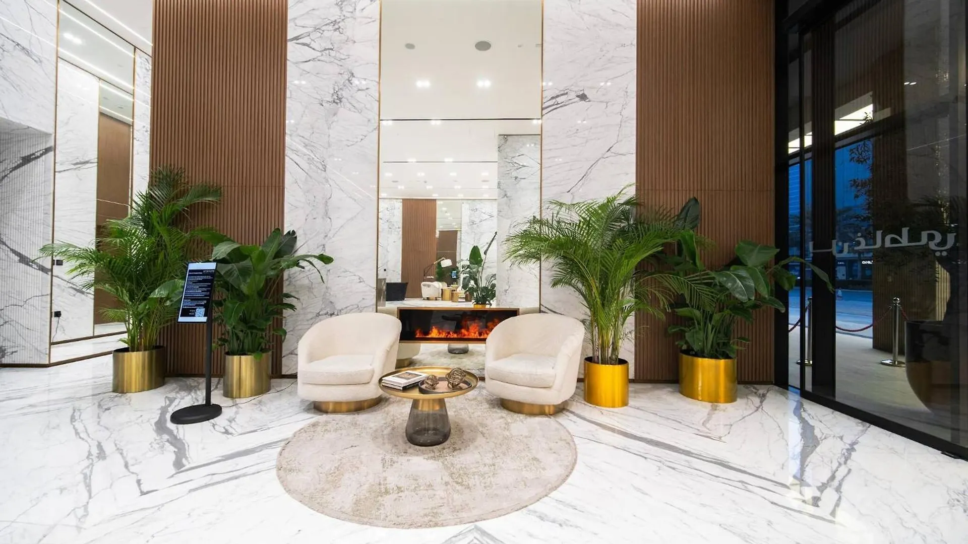 アパート Your Private Jacuzzi On A High Floor Studio ドバイ アラブ首長国連邦