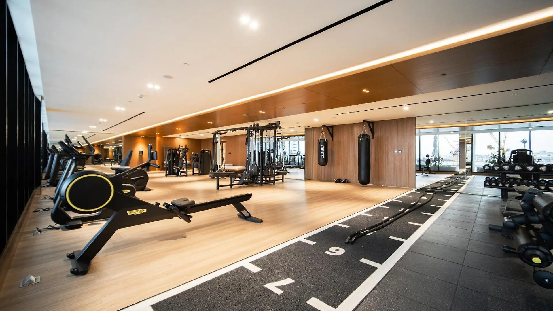 アパート Your Private Jacuzzi On A High Floor Studio ドバイ アラブ首長国連邦
